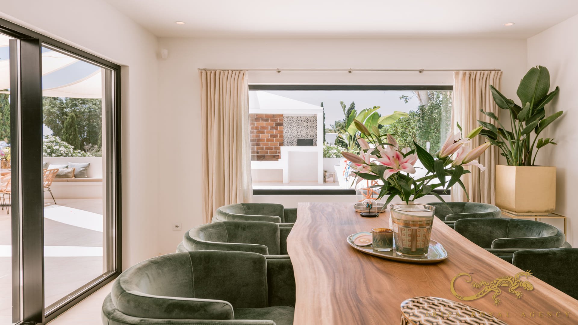 Villa à Jesus, Ibiza, Espagne 5 chambres, 450 m2 No. 130012