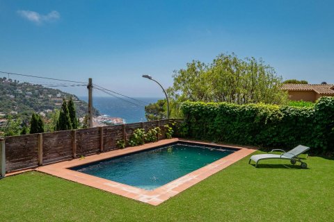 Продажа дома в Тамариу, Герона, Испания 4 спальни, 226м2 №120451 - фото 19