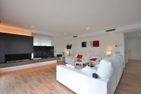 Продажа виллы Вальроманес, Барселона, Испания 3 спальни, 635м2 №132797 - фото 10