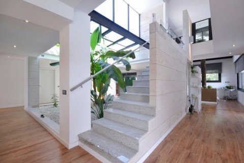 Продажа виллы Вальроманес, Барселона, Испания 3 спальни, 635м2 №132797 - фото 8