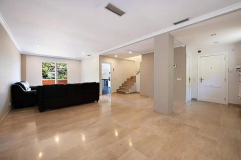 Propriété à vendre Sitges, Barcelona, Espagne, 3 chambres, 198 m2 No. 129969 - photo 3