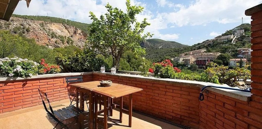 Propriété Sitges, Barcelona, Espagne 3 chambres, 198 m2 No. 129969