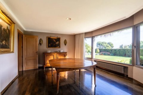 Продажа виллы в Педральбес, Барселона, Испания 5 комнат, 678м2 №122070 - фото 9