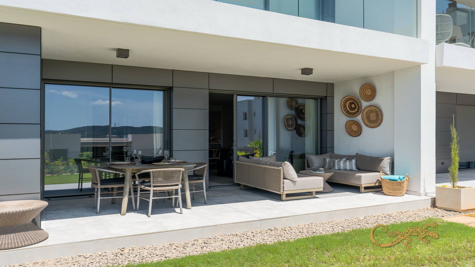 Apartment in San Antonio De Portmany, Ibiza, Spain 2 bedrooms, 80 sq.m. No. 129989