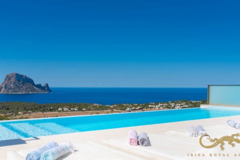 Townhouse for sale Cala Carbo, Ibiza, Spain 5 bedrooms, 330 sq.m. No. 130029 - photo 3