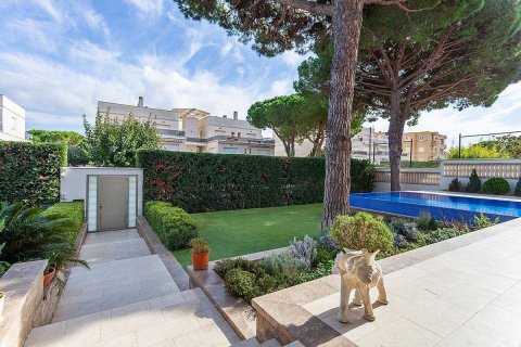 Villa zum Verkauf Castell-Platja d'Aro, Girona, Spanien 4 Schlafzimmer, 837 m2 Nr. 132838 - Foto 25