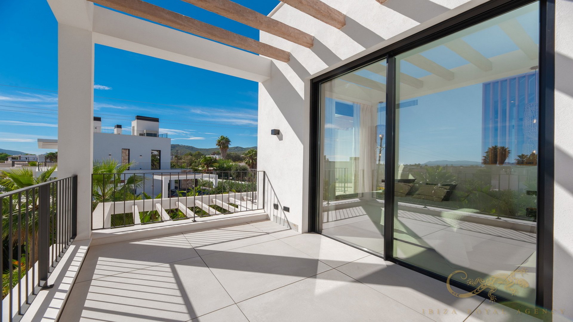 Villa en Sa Carroca, Ibiza, España 4 dormitorios, 284 m2 No. 130020