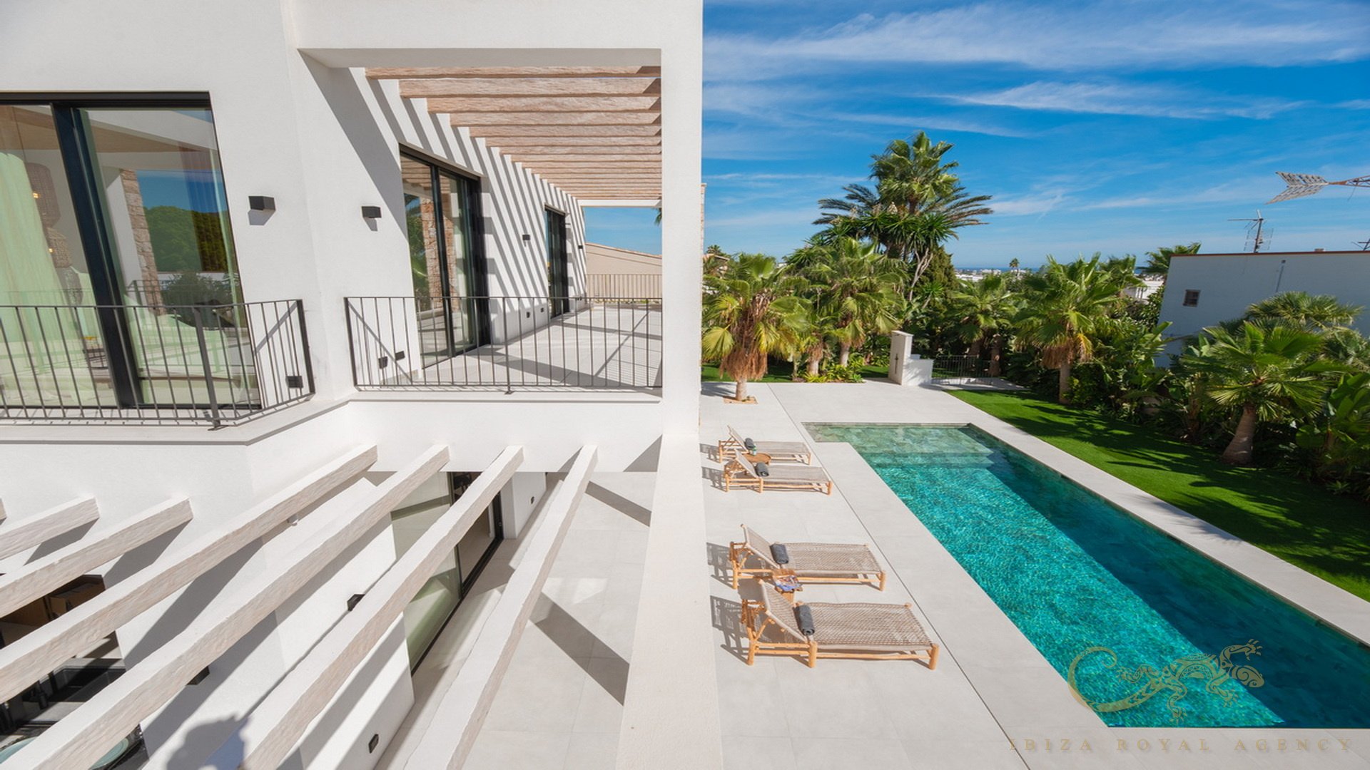 Villa en Sa Carroca, Ibiza, España 4 dormitorios, 284 m2 No. 130020