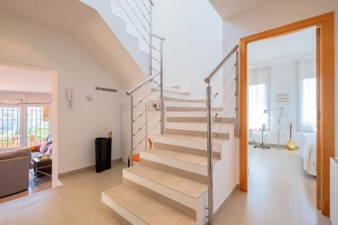 Продажа дома в Тамариу, Герона, Испания 4 спальни, 226м2 №120451 - фото 12