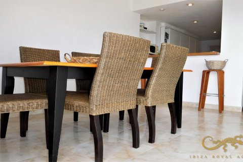 Apartment for sale Ibiza town, Ibiza, Spain 3 bedrooms, 107 sq.m. No. 129988 - photo 26