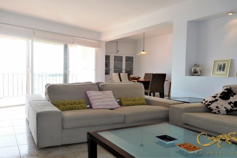 Apartment for sale Ibiza town, Ibiza, Spain 3 bedrooms, 107 sq.m. No. 129988 - photo 23