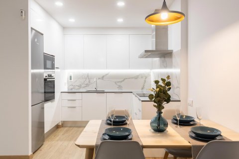 Wohnung zum Verkauf Sants-Montjuic, Barcelona, Spanien 2 Schlafzimmer, 83 m2 Nr. 122046 - Foto 1