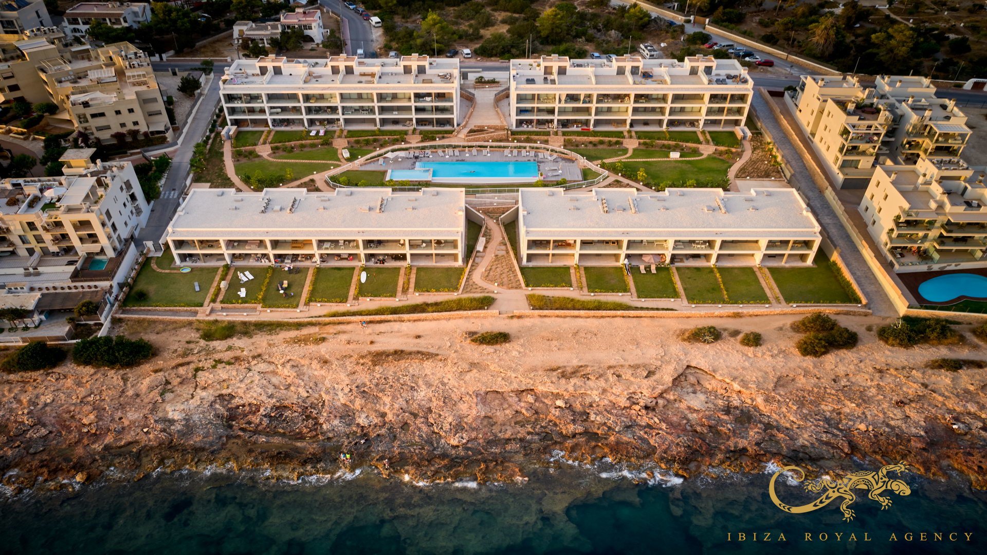 Apartment in San Antonio De Portmany, Ibiza, Spain 2 bedrooms, 80 sq.m. No. 129989