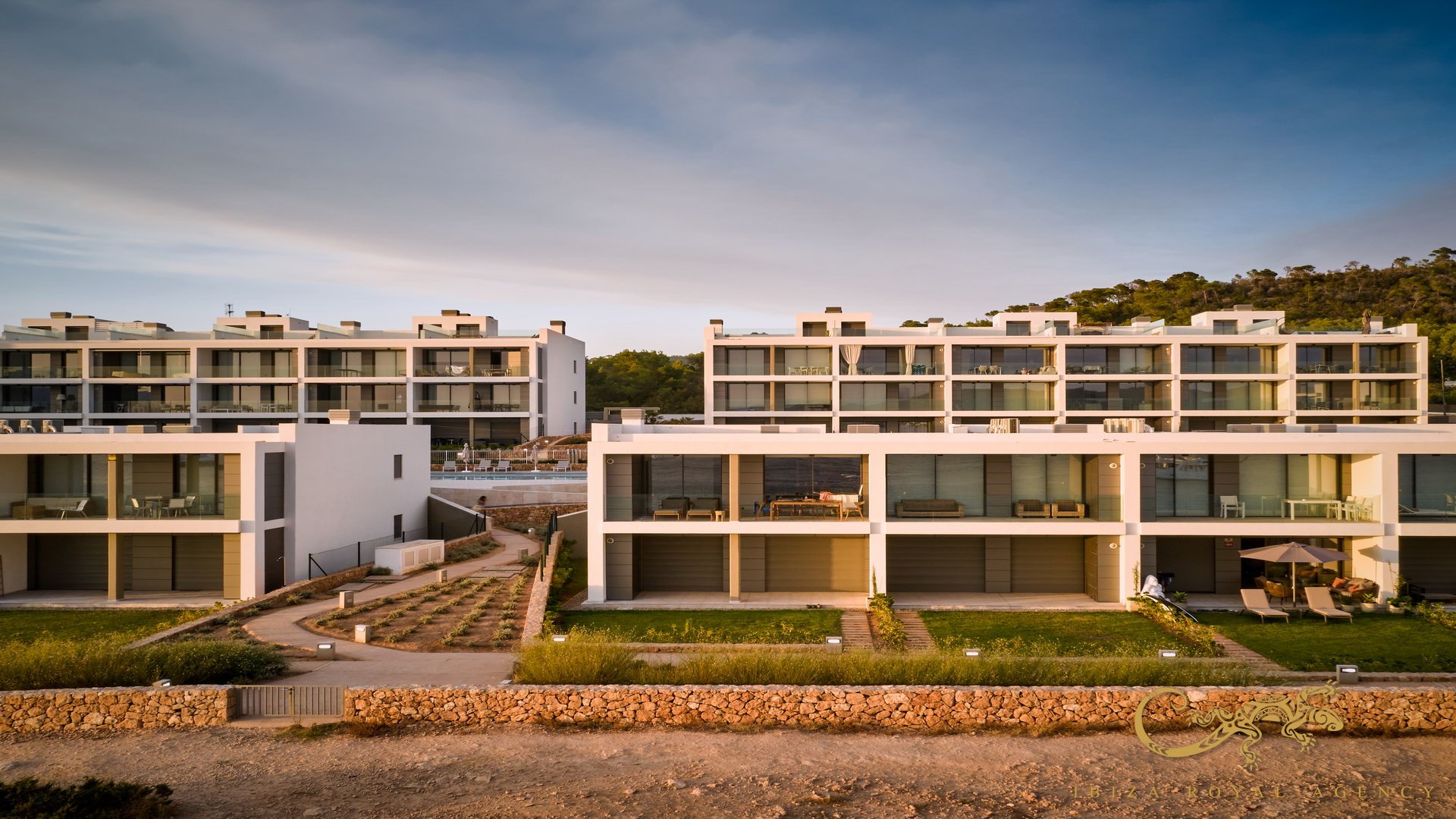 Apartment in San Antonio De Portmany, Ibiza, Spain 2 bedrooms, 80 sq.m. No. 129989