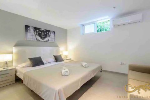 Villa for sale Jesus, Ibiza, Spain 5 bedrooms, 400 sq.m. No. 130024 - photo 28