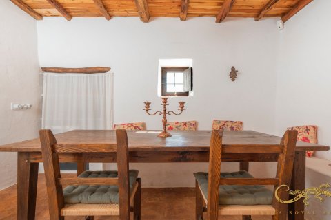 Finca for sale San Mateu D'albarca, Ibiza, Spain 189 sq.m. No. 130011 - photo 16