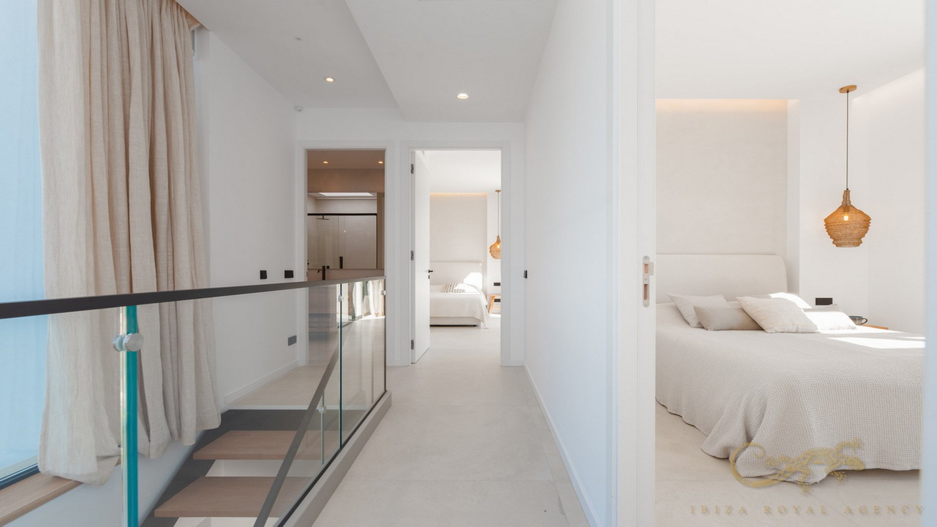 Villa en Sa Carroca, Ibiza, España 4 dormitorios, 284 m2 No. 130020
