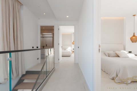 Villa for sale Sa Carroca, Ibiza, Spain 4 bedrooms, 284 sq.m. No. 130020 - photo 18
