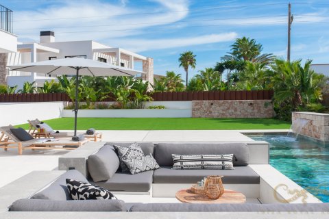 Villa for sale Sa Carroca, Ibiza, Spain 6 bedrooms, 460 sq.m. No. 130021 - photo 5