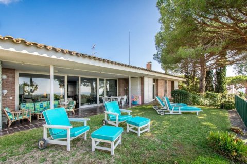 Villa à vendre Sant Andreu de Llavaneres, Barcelona, Espagne, 5 chambres, 533 m2 No. 132869 - photo 24