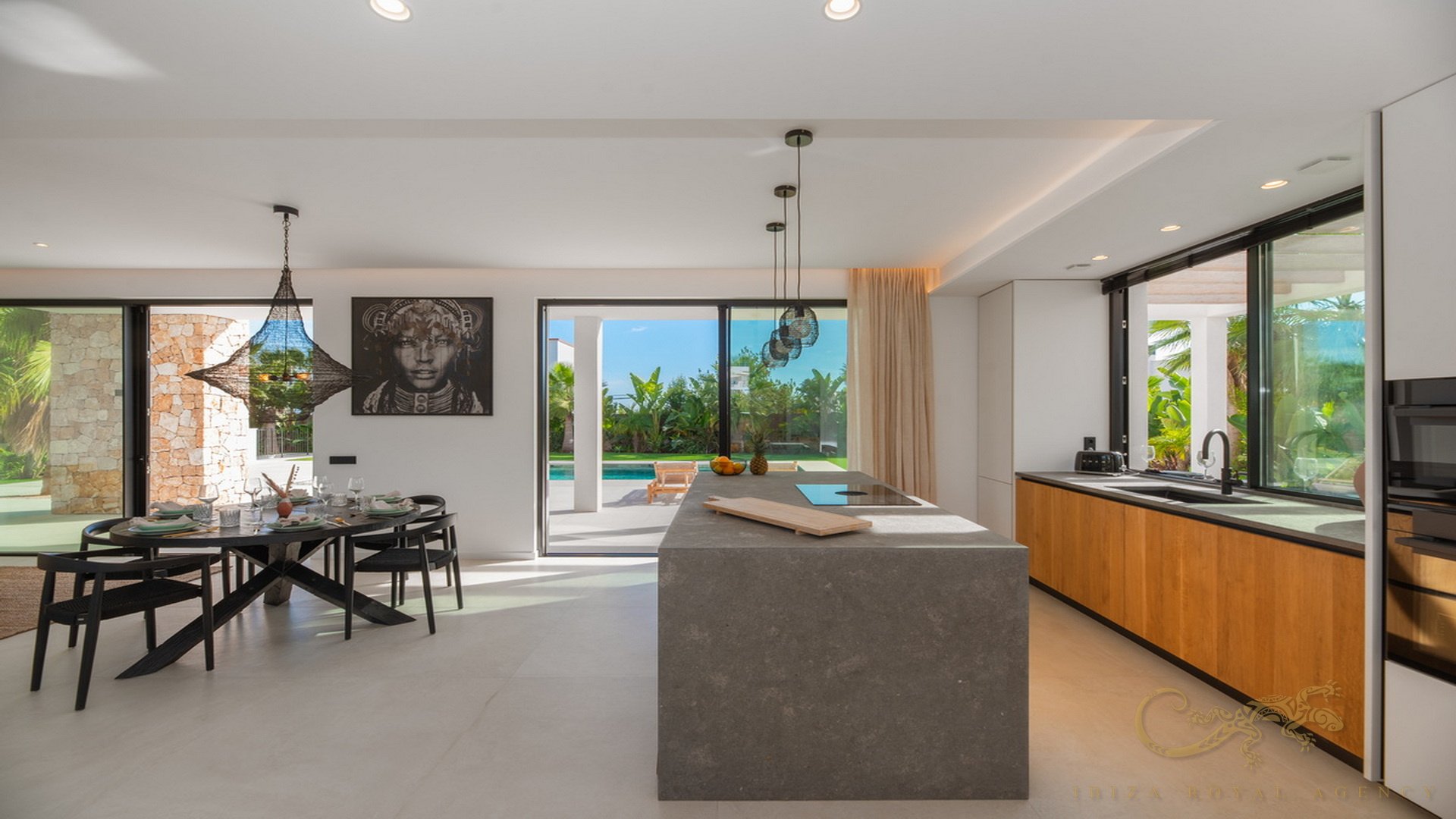 Villa en Sa Carroca, Ibiza, España 4 dormitorios, 284 m2 No. 130020