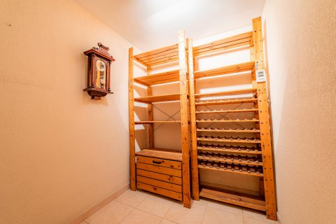 Продажа таухауса в Премия де Мар, Барселона, Испания 4 спальни, 290м2 №120469 - фото 23