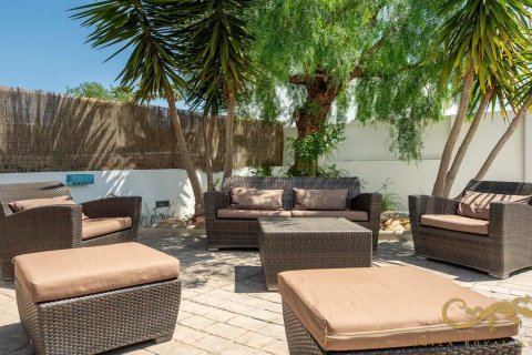 Villa for sale Jesus, Ibiza, Spain 5 bedrooms, 400 sq.m. No. 130024 - photo 6