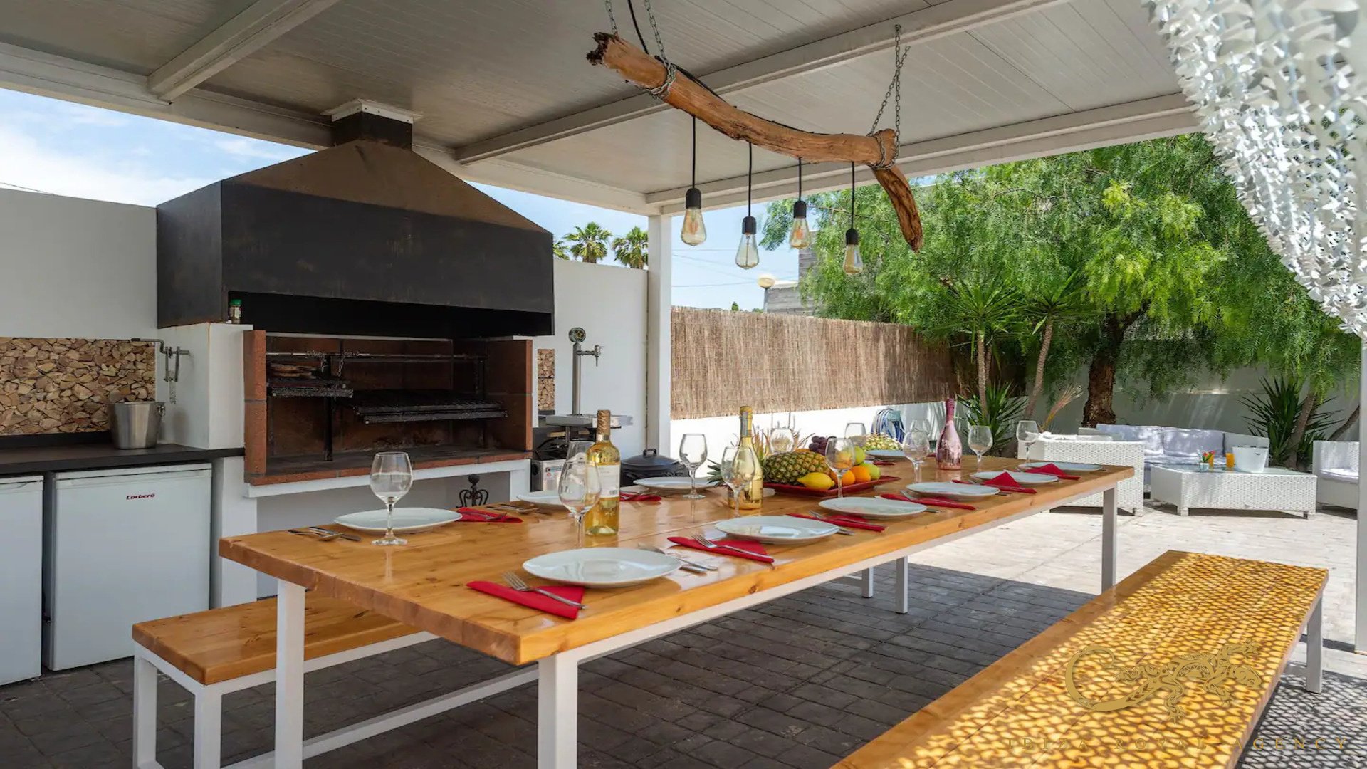 Villa a Jesus, Ibiza, Spagna 5 camere da letto, 400 mq. N° 130024
