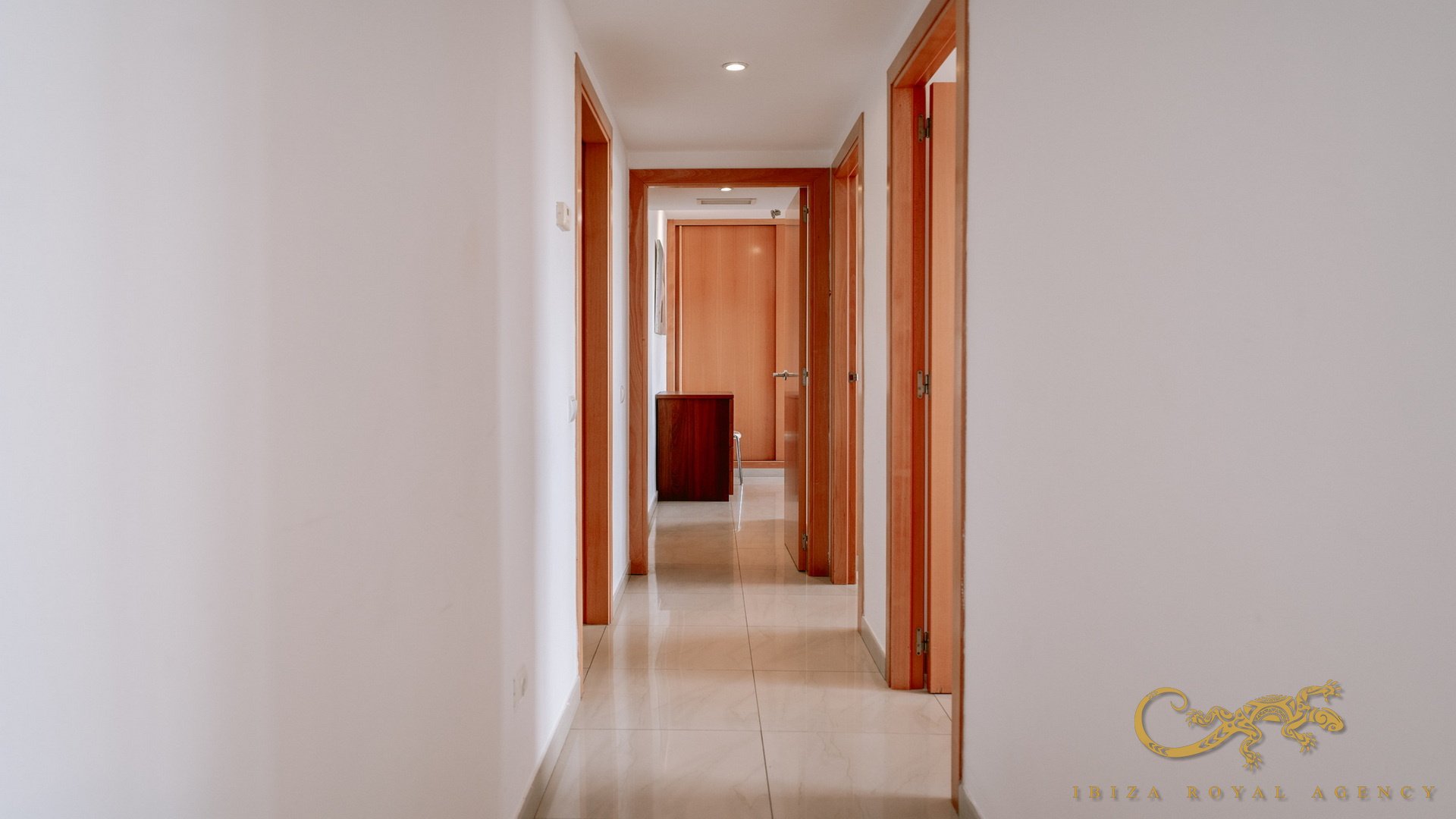 Appartamento a Ibiza town, Ibiza, Spagna 3 camere da letto, 90 mq. N° 129990