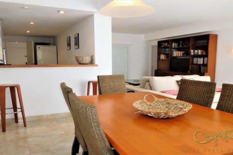 Apartment for sale Ibiza town, Ibiza, Spain 3 bedrooms, 107 sq.m. No. 129988 - photo 15