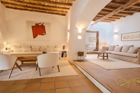 Finca till salu Santa Gertrudis De Fruitera, Ibiza, Spanien 8 sovrum, 760 kvm. Nr. 130010 - foto 4