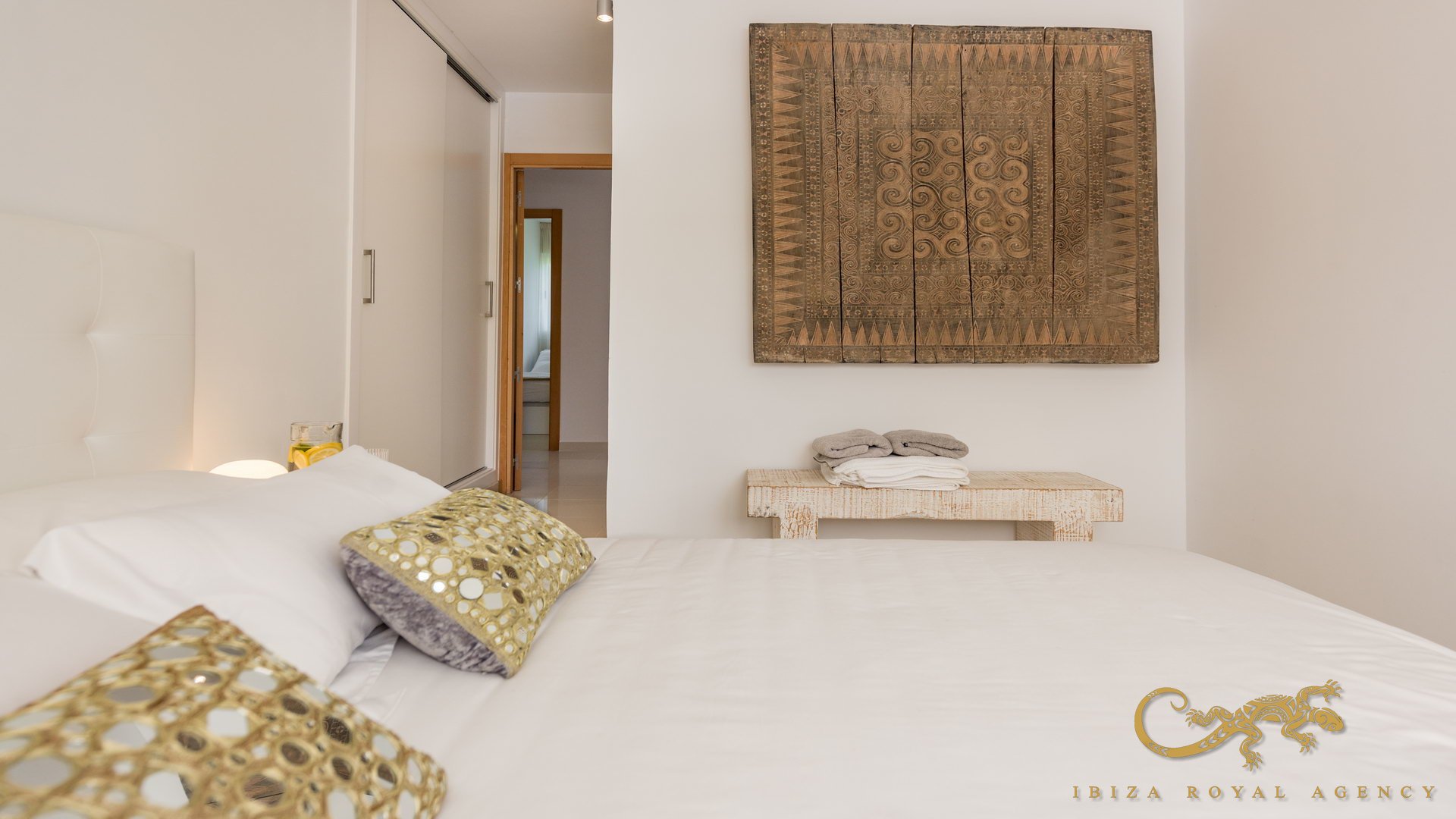 Villa à Cala Vadella, Ibiza, Espagne 6 chambres, 461 m2 No. 130013