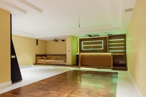Villa zum Verkauf Castell-Platja d'Aro, Girona, Spanien 4 Schlafzimmer, 837 m2 Nr. 132838 - Foto 19