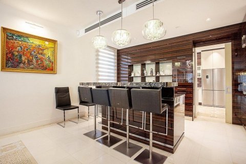 Villa zum Verkauf Castell-Platja d'Aro, Girona, Spanien 4 Schlafzimmer, 837 m2 Nr. 132838 - Foto 17