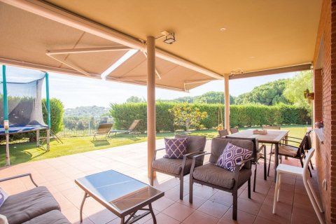 Villa pārdošanā Sant Vicenc De Montalt, Barcelona, Spānijā 5 istabas, 371 m2 Nr. 132816 - attēls 6