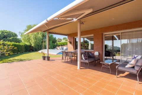 Villa pārdošanā Sant Vicenc De Montalt, Barcelona, Spānijā 5 istabas, 371 m2 Nr. 132816 - attēls 4