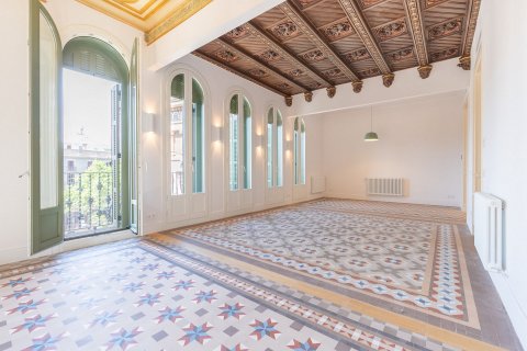 Huoneisto myytävänä Ciutat Vella, Barcelona, Espanja, 2 makuuhuonetta, 163 m2 No. 124717 - kuva 7
