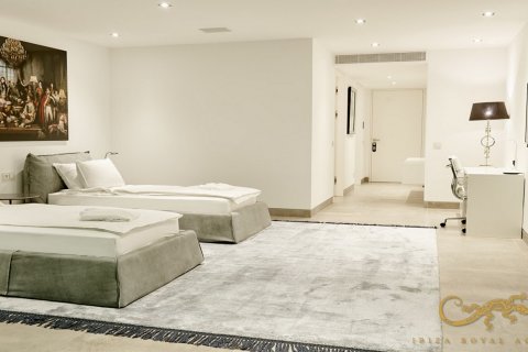 Villa for sale Santa Eulalia Del Rio, Ibiza, Spain 5 bedrooms, 1039 sq.m. No. 130022 - photo 26