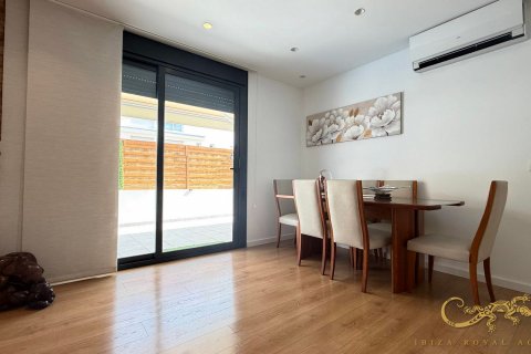Apartment à vendre Ibiza town, Ibiza, Espagne, 2 chambres, 84 m2 No. 129997 - photo 12