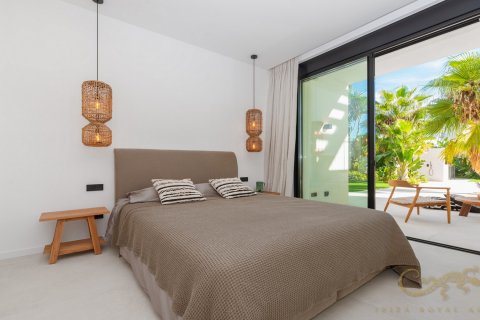 Villa for sale Sa Carroca, Ibiza, Spain 4 bedrooms, 284 sq.m. No. 130020 - photo 14