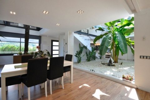 Продажа виллы Вальроманес, Барселона, Испания 3 спальни, 635м2 №132797 - фото 6