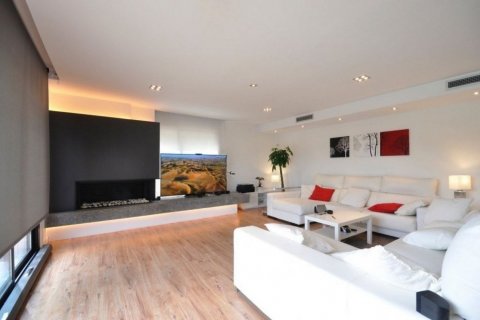 Продажа виллы Вальроманес, Барселона, Испания 3 спальни, 635м2 №132797 - фото 4