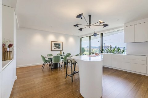Продажа квартиры в Барселона, Испания 183м2 №122072 - фото 5