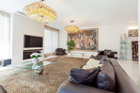 Villa zum Verkauf Castell-Platja d'Aro, Girona, Spanien 4 Schlafzimmer, 837 m2 Nr. 132838 - Foto 6