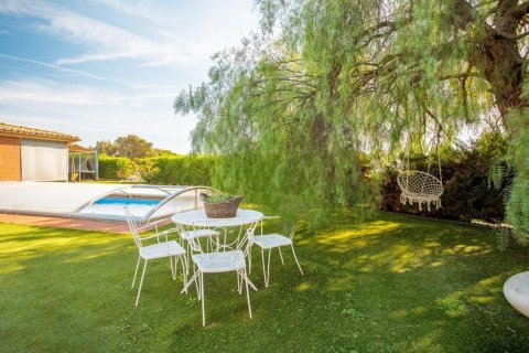 Villa pārdošanā Sant Vicenc De Montalt, Barcelona, Spānijā 5 istabas, 371 m2 Nr. 132816 - attēls 3
