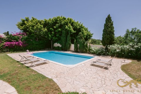 Villa for sale Jesus, Ibiza, Spain 5 bedrooms, 450 sq.m. No. 130012 - photo 3