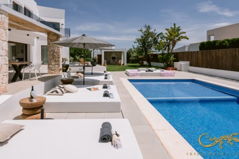 Villa for sale Sa Carroca, Ibiza, Spain 4 bedrooms, 325 sq.m. No. 130016 - photo 4