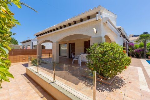 Villa for sale Alicante, Spain 4 bedrooms, 168 sq.m. No. 122607 - photo 17