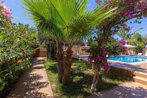 Villa for sale Alicante, Spain 4 bedrooms, 168 sq.m. No. 122607 - photo 25