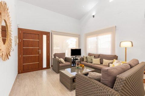 Villa for sale Alicante, Spain 4 bedrooms, 168 sq.m. No. 122607 - photo 28